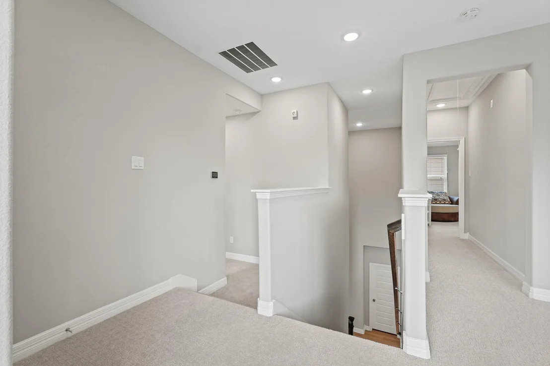 Photo of 29006 Laurel Grove Lane