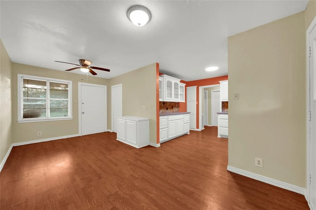 Photo of 2202 Walnut Lane