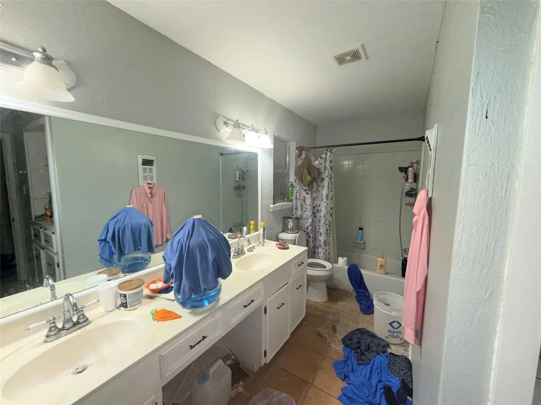 Photo of 204 Trinity Drive