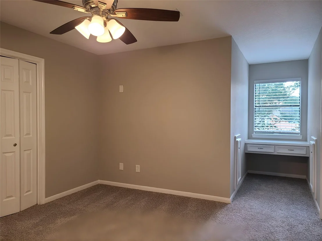 Photo of 6111 Hampton Way Court