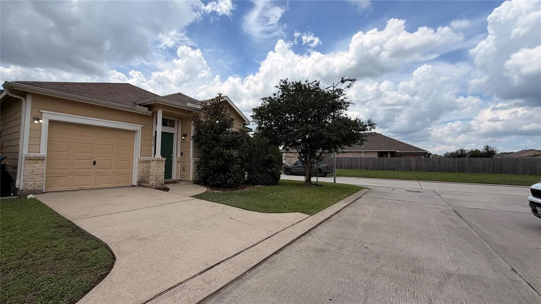 Photo of 4079 Mossy Spring Lane