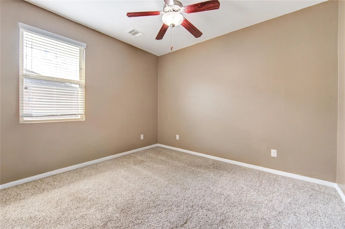 Photo of 5263 Lilac Hollow Lane