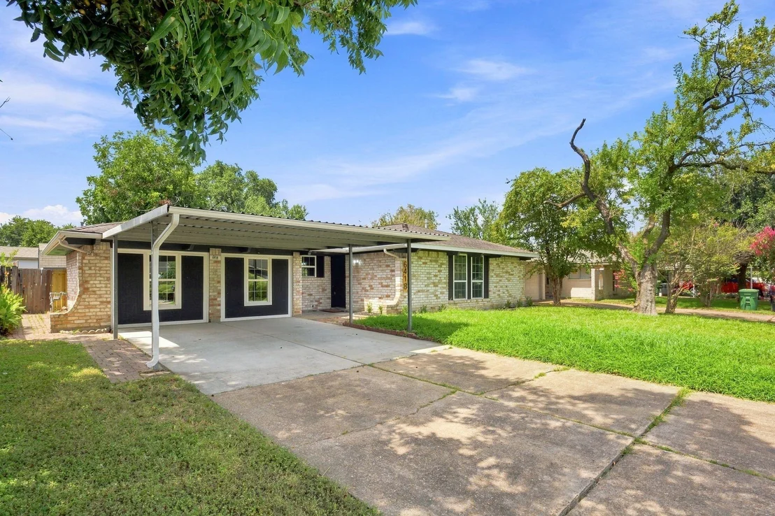 Photo of 6418 Silver Chalice Drive