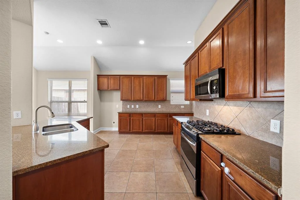 Photo of 208 Bailey Brook Lane