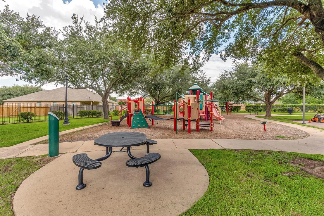 Photo of 18203 Canary Bluff Lane