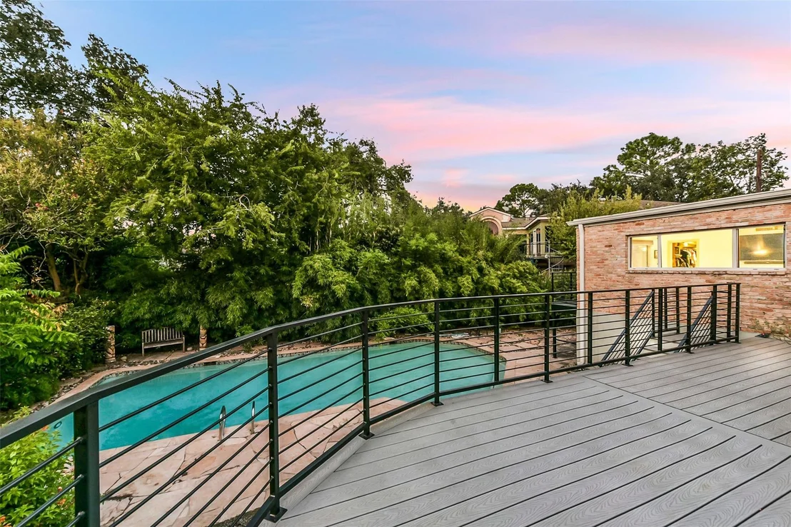 Photo of 5206 Contour Place