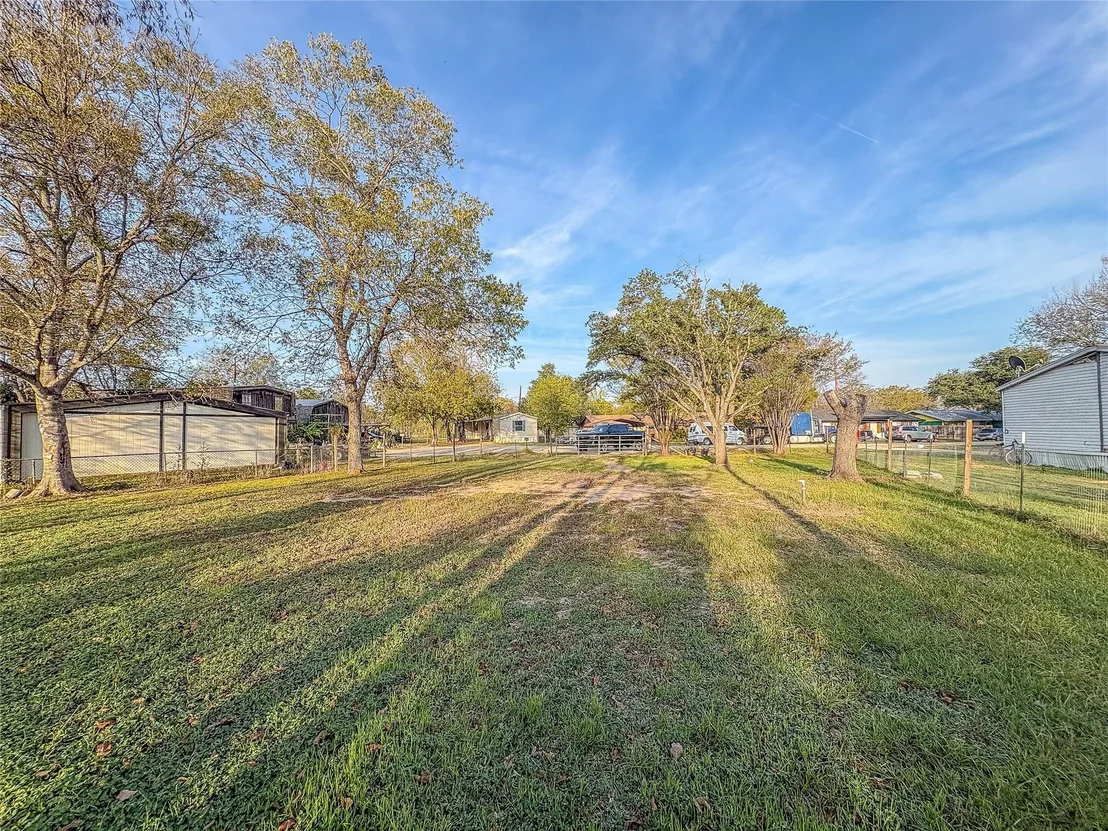 Photo of 907 Westview Circle
