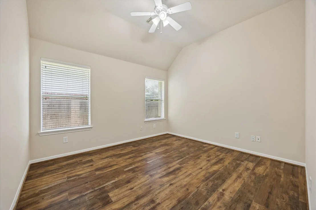 Photo of 2807 Falcon Knoll Lane