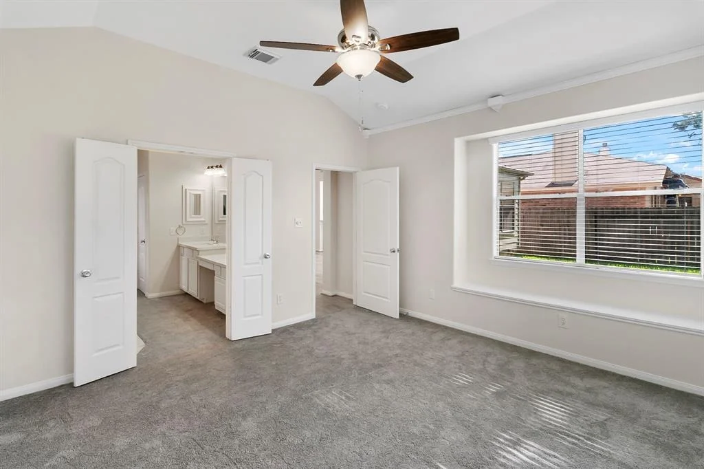 Photo of 6019 Knollwood Trail