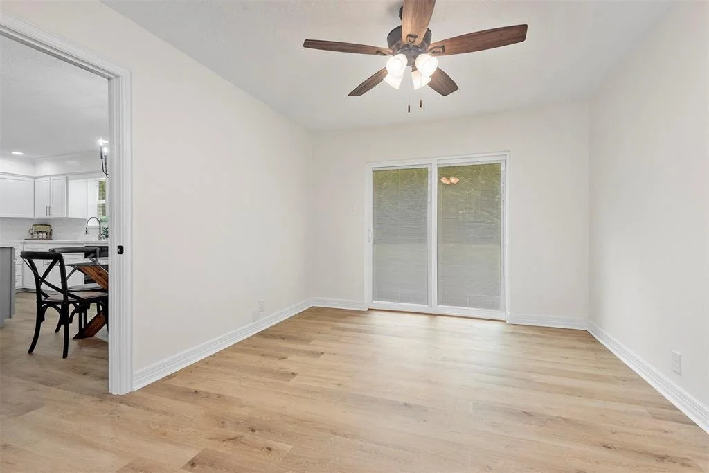 Photo of 3014 Inland Road