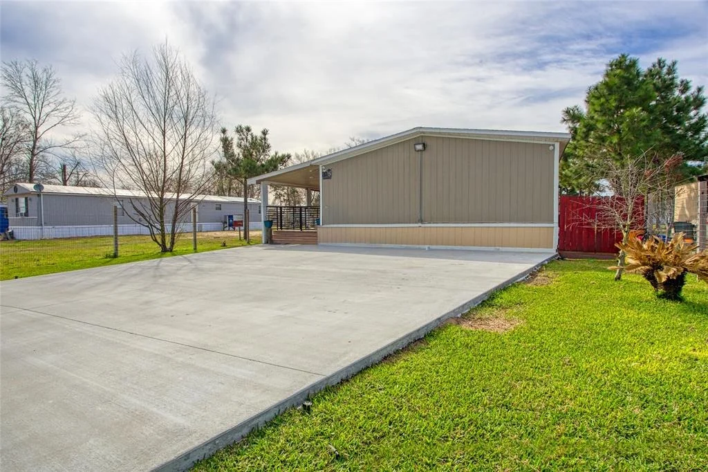 Photo of 124 Road 5215