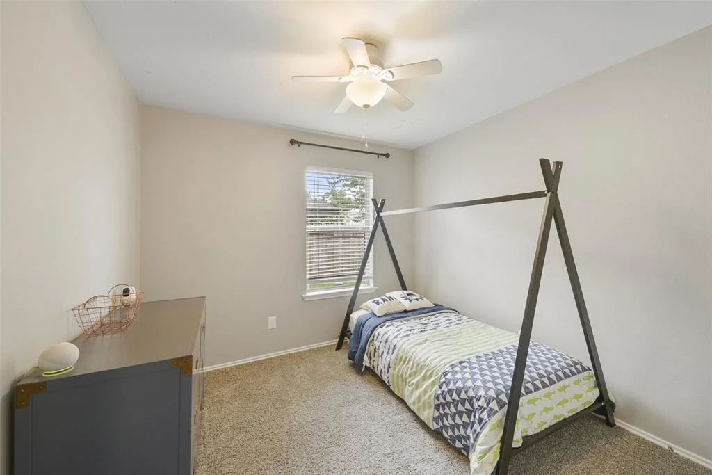 Photo of 1327 Athea Way