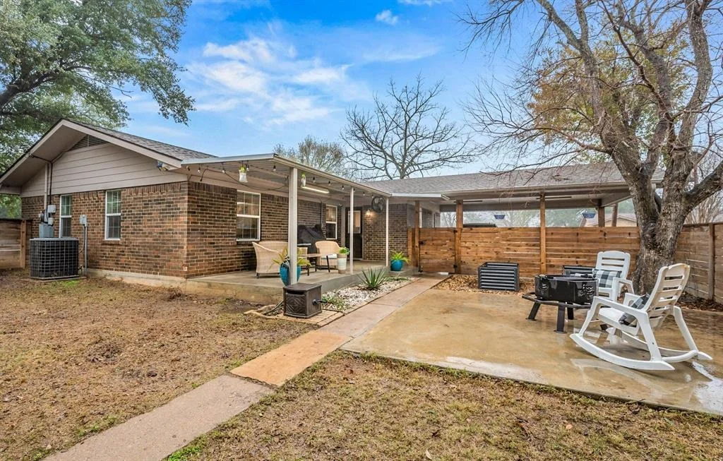 Photo of 1006 Benedict Street