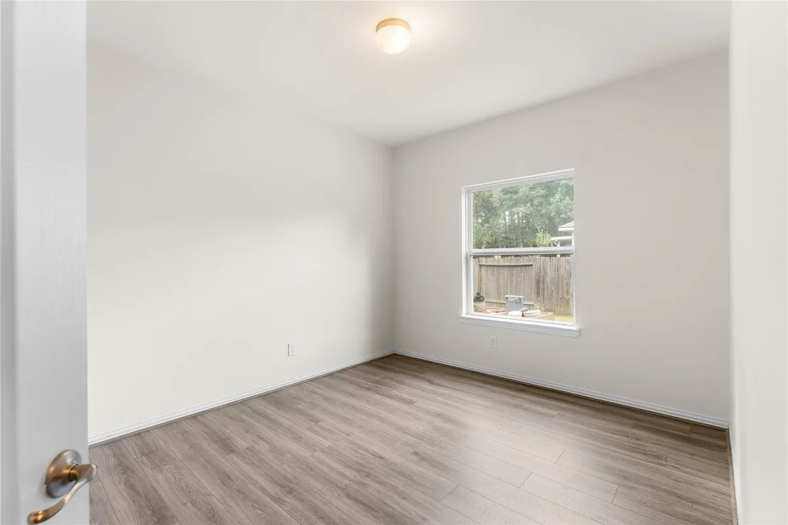 Photo of 6923 Dillon Drive