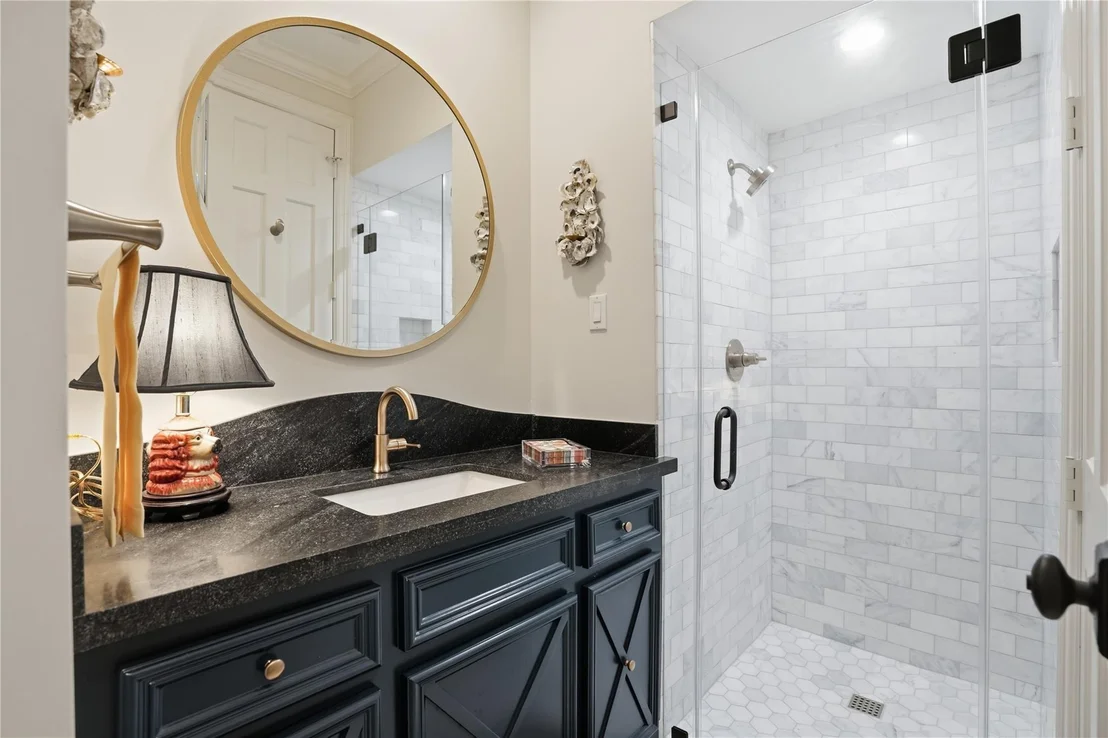 Photo of 207 Sugarberry Circle