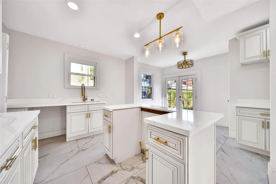 Photo of 2405 Arbor Street