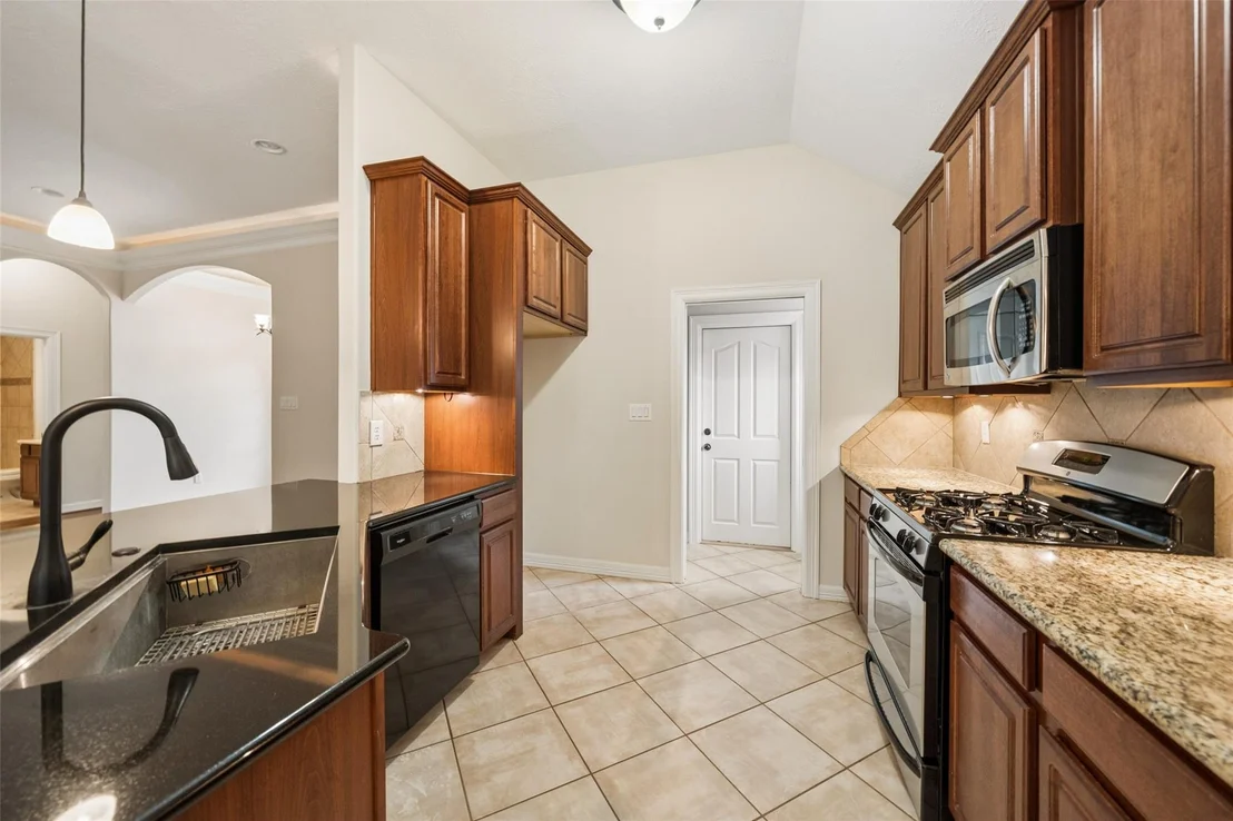 Photo of 7019 Pleasure Lake Drive