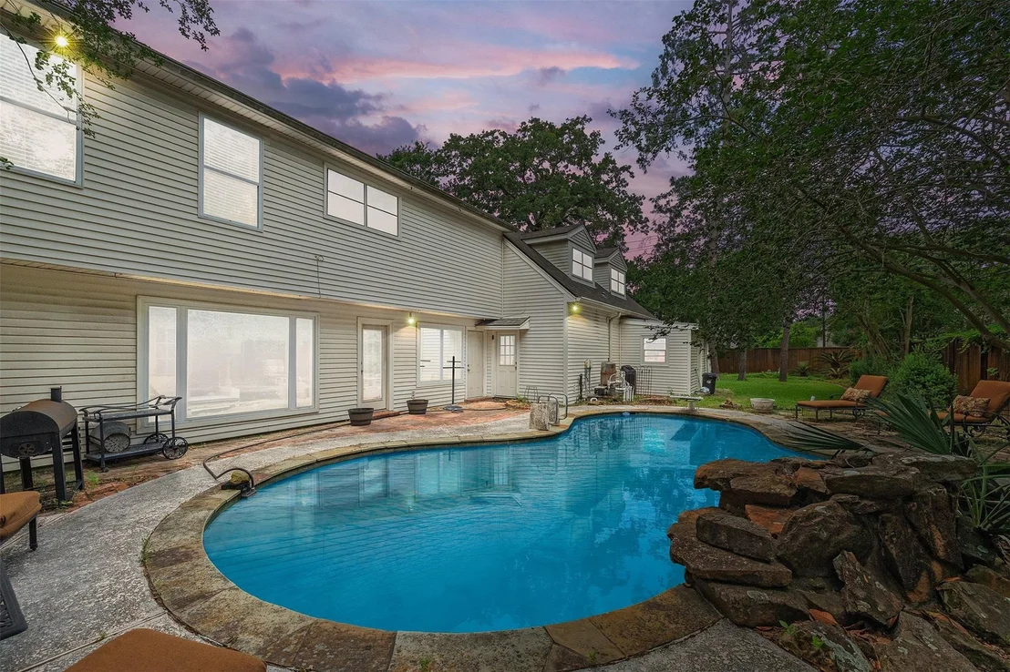 Photo of 5606 Foresthaven Drive