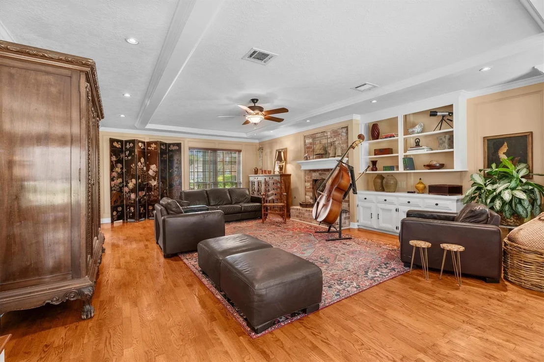 Photo of 9103 Herts Road