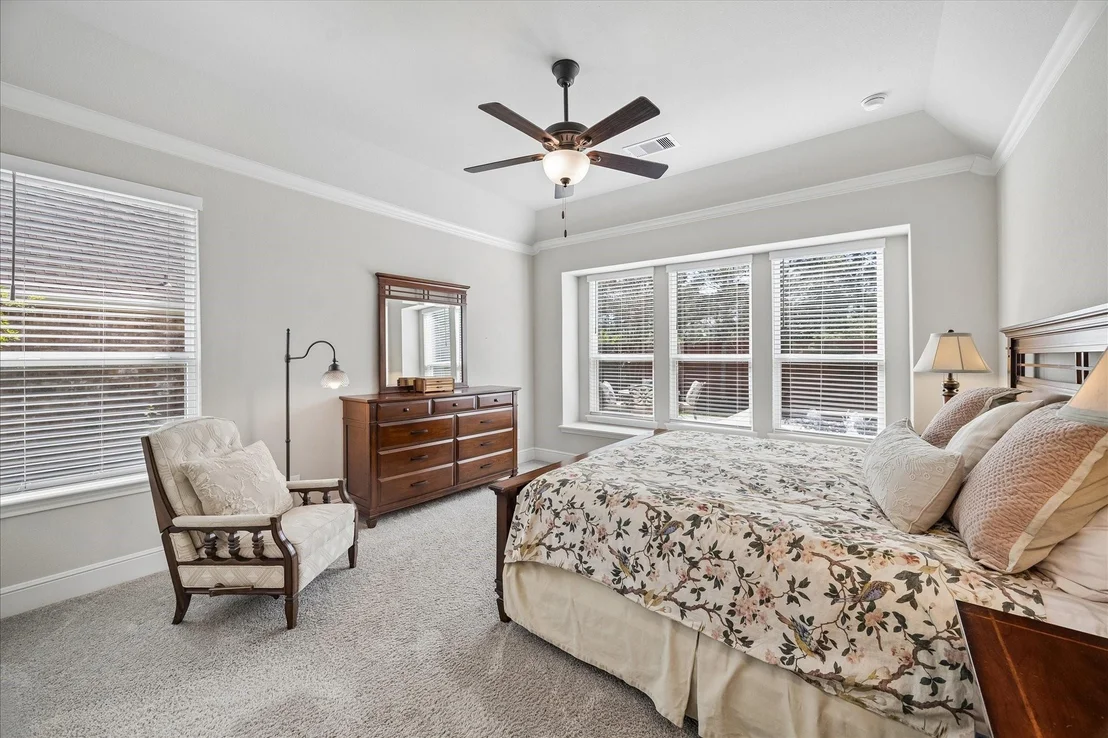 Photo of 15 Overland Heath Drive