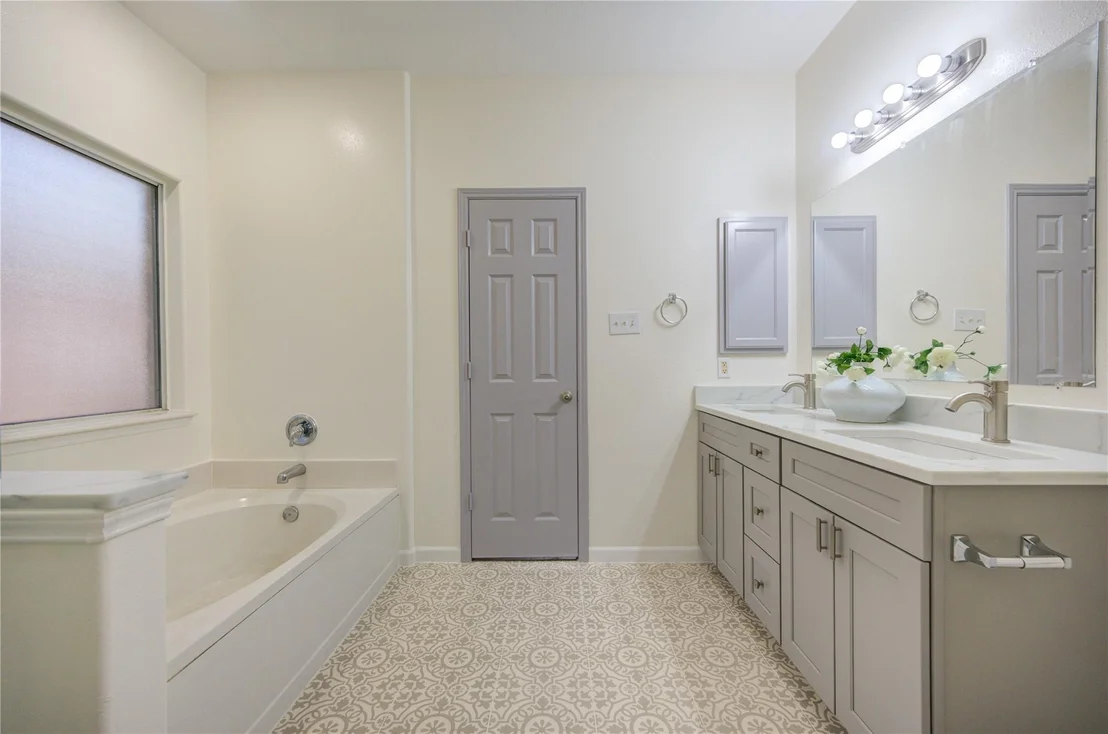 Photo of 21626 Amesbury Meadow Lane