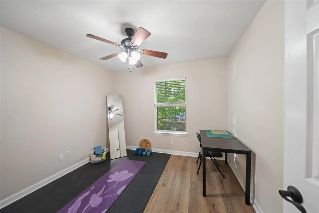 Photo of 23 W Stony End Place