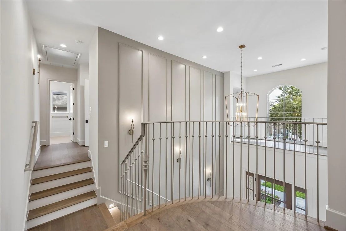 Photo of 1018 Rosepoint Street