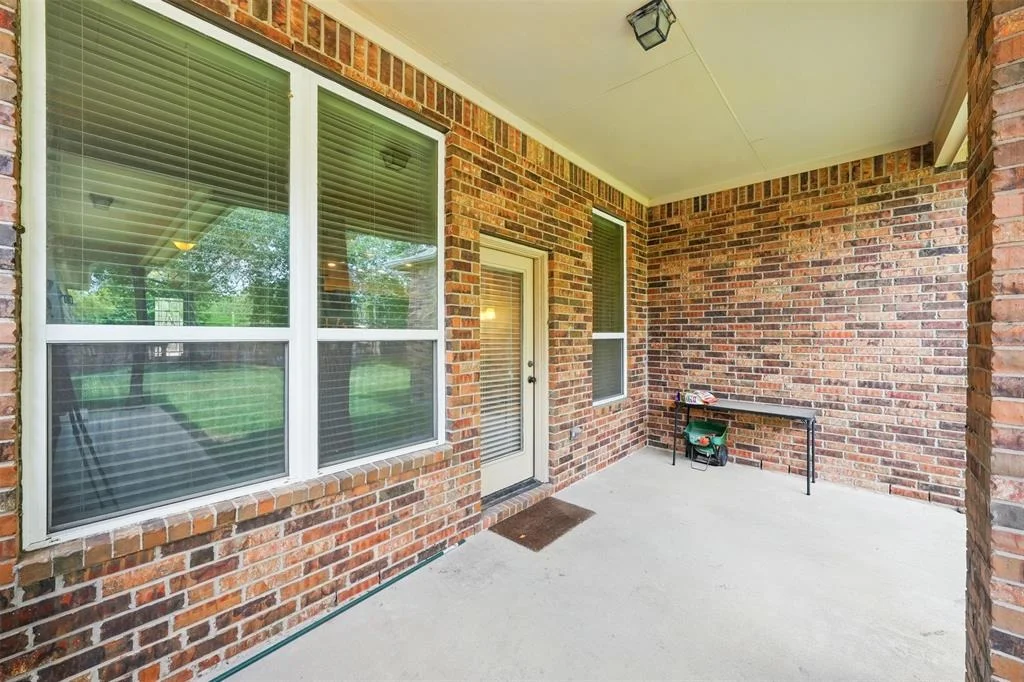 Photo of 27038 Franklin Park Dr