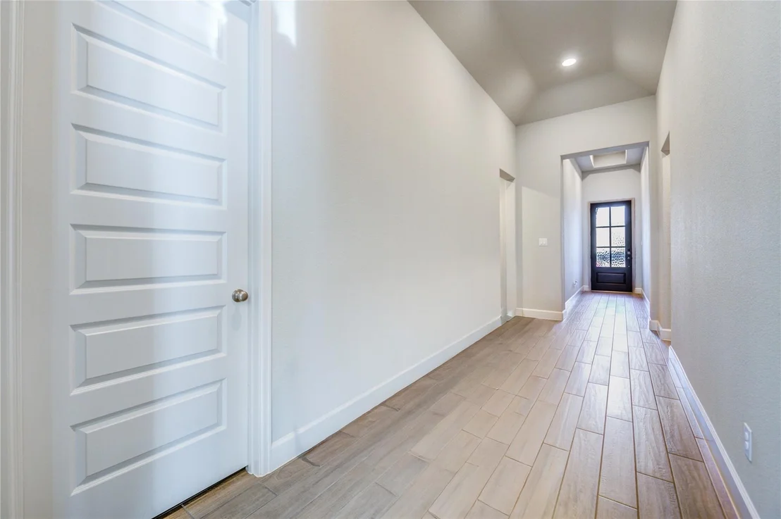 Photo of 7207 Bur Oak Bend Way