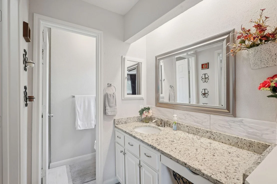 Photo of 22414 Millgate Drive