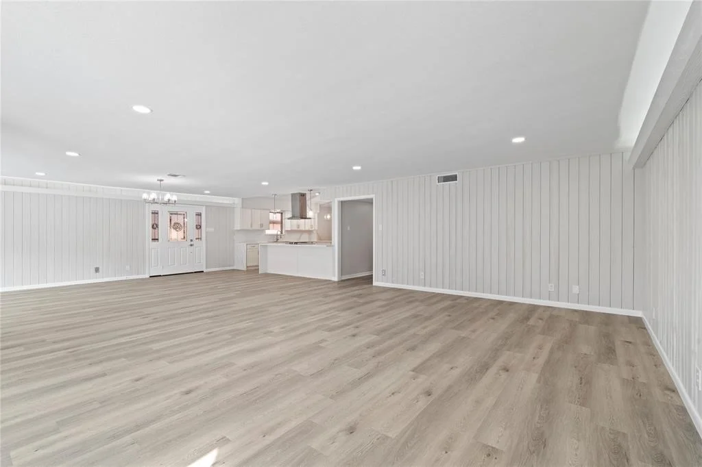 Photo of 8414 Glenloch Drive