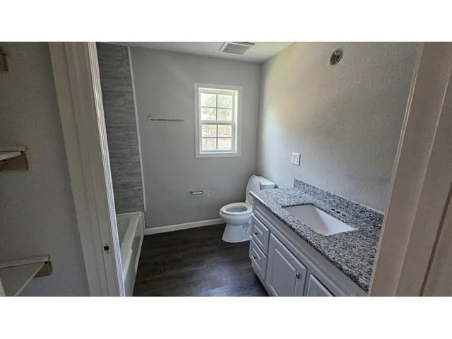 Photo of 1123 Klamath Lane