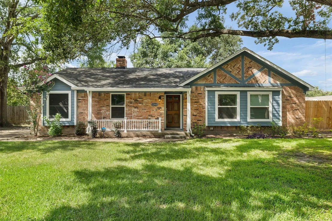 Photo of 12310 Waldemar Drive