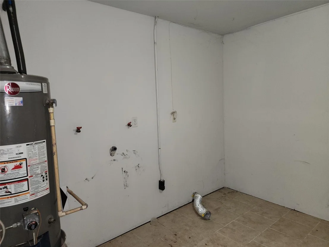 Photo of 7211 Log View Drive