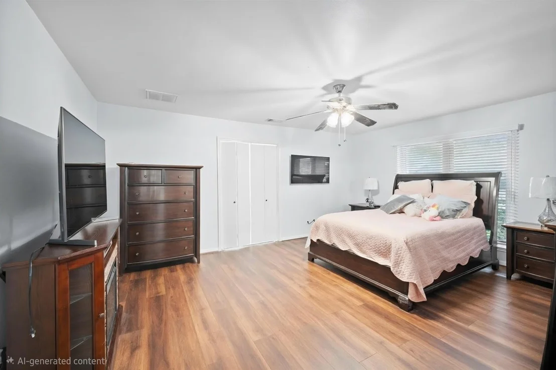 Photo of 6114 Rollingbrook Drive