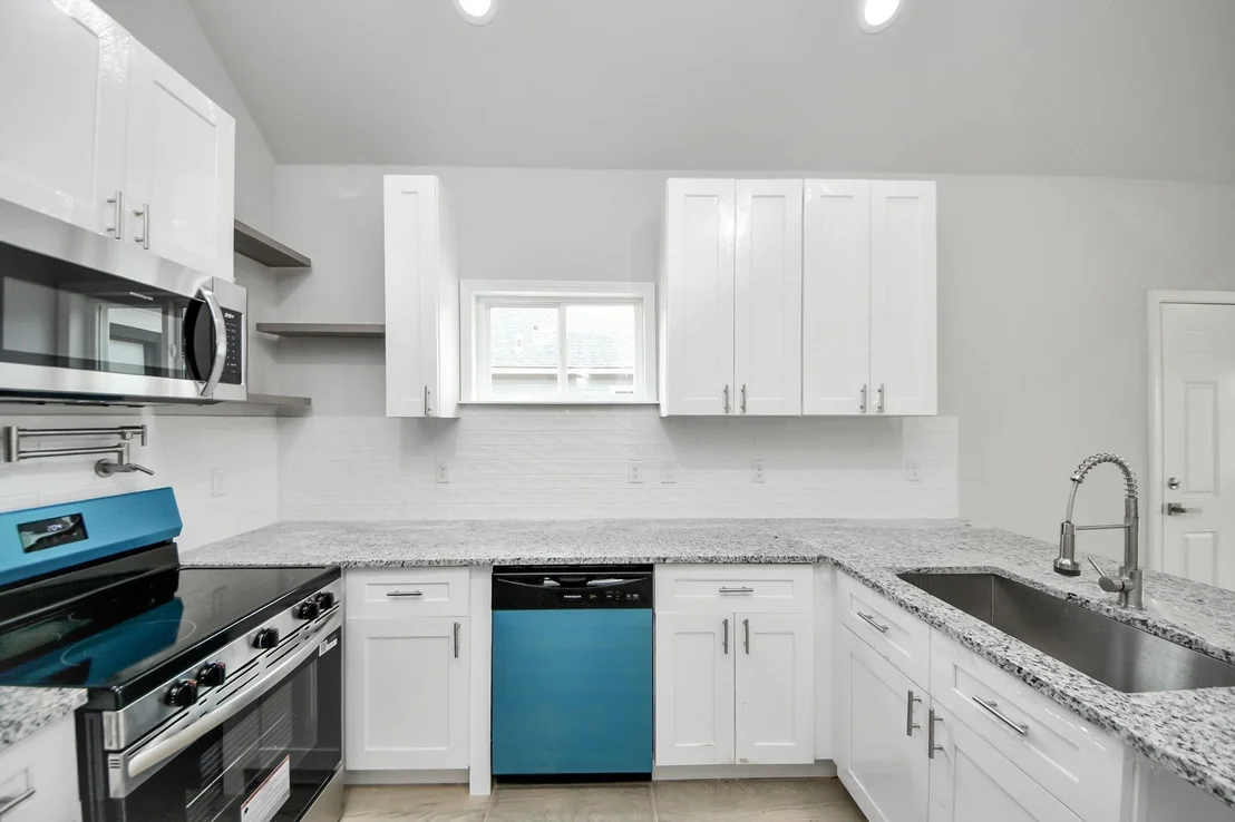 Photo of 334 Road 5704