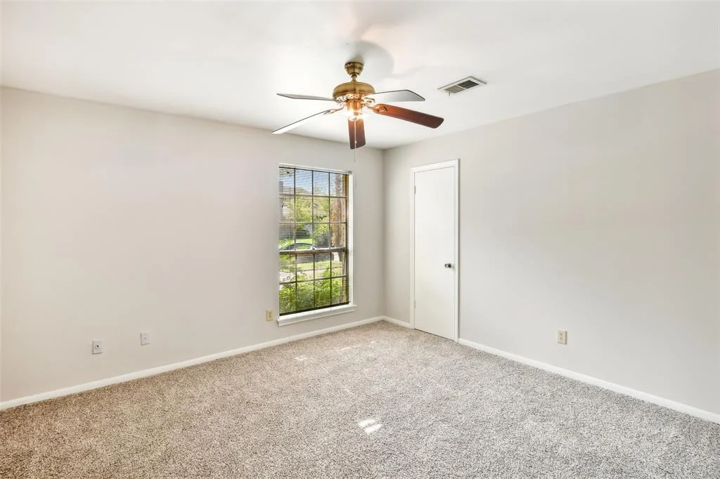Photo of 5502 Moss Glenn Lane