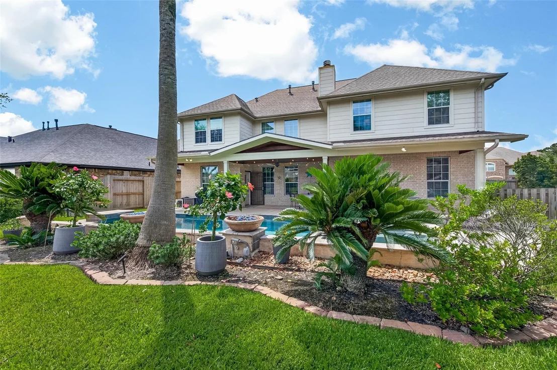 Photo of 3301 Sequoia Lake Trail