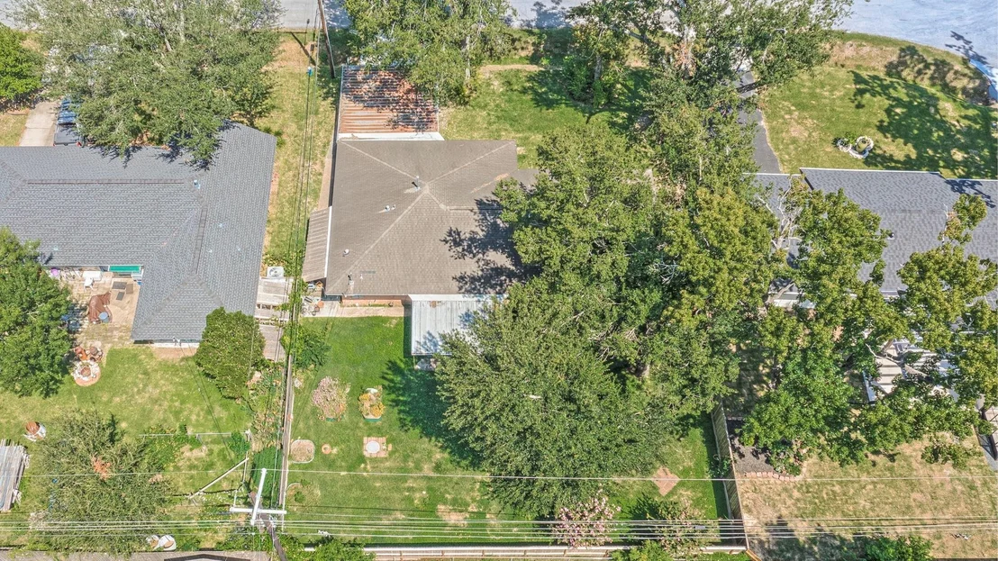 Photo of 8927 Rockhurst Drive