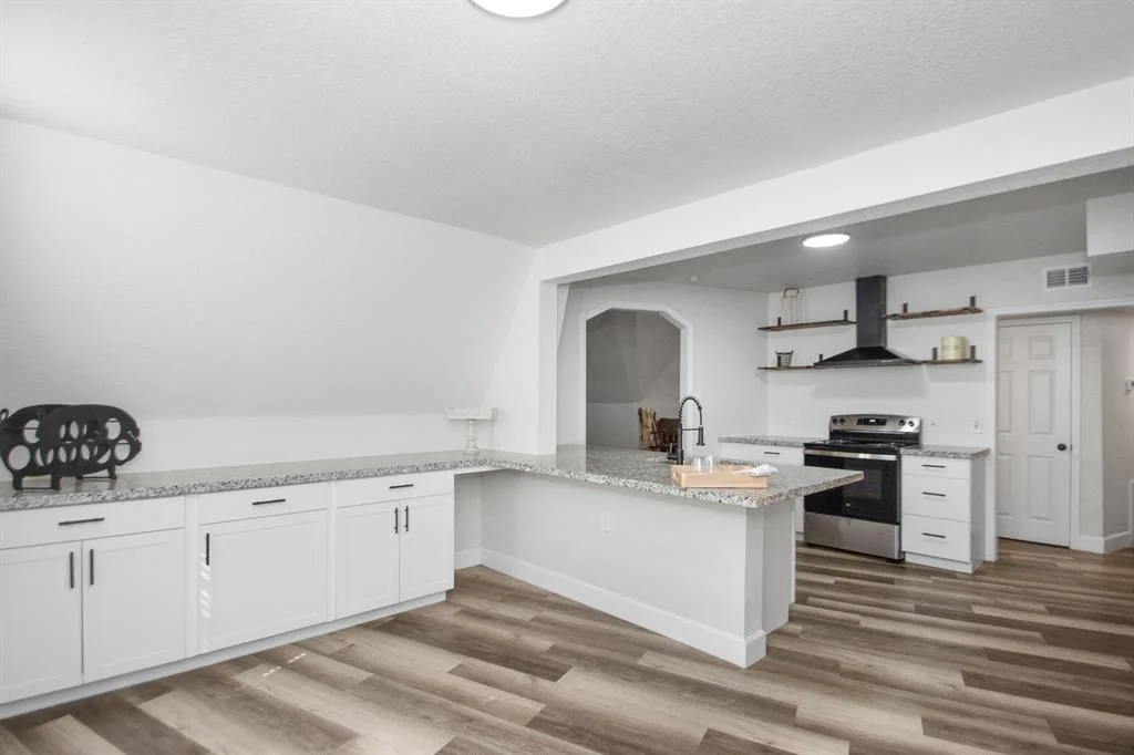 Photo of 907 Longhorn Trail