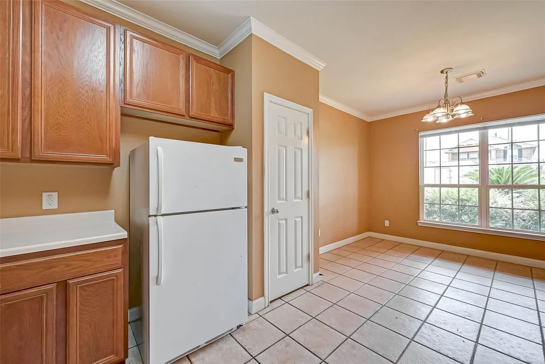 Photo of 7130 Pavilion Drive