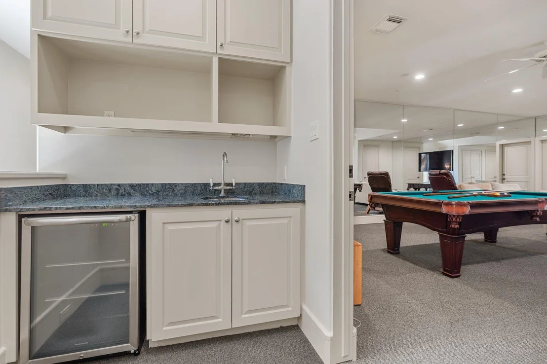 Photo of 354 Piney Point Road