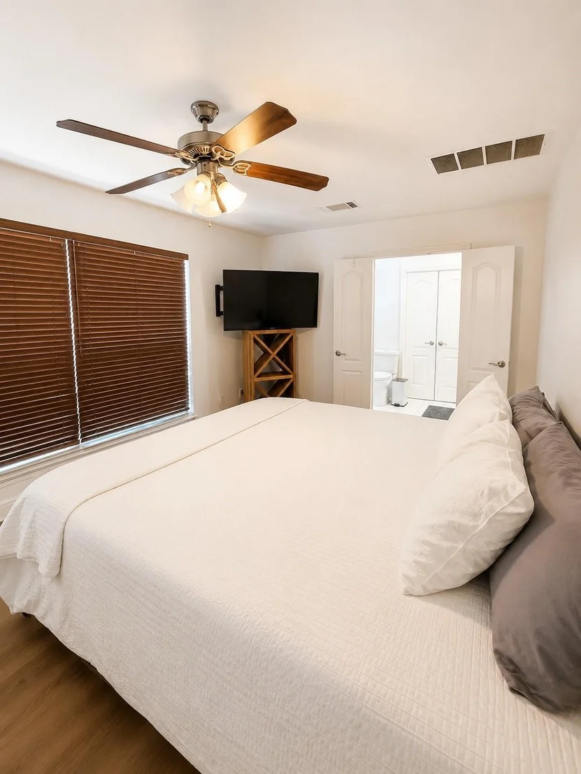 Photo of 1216 Cliffview Drive