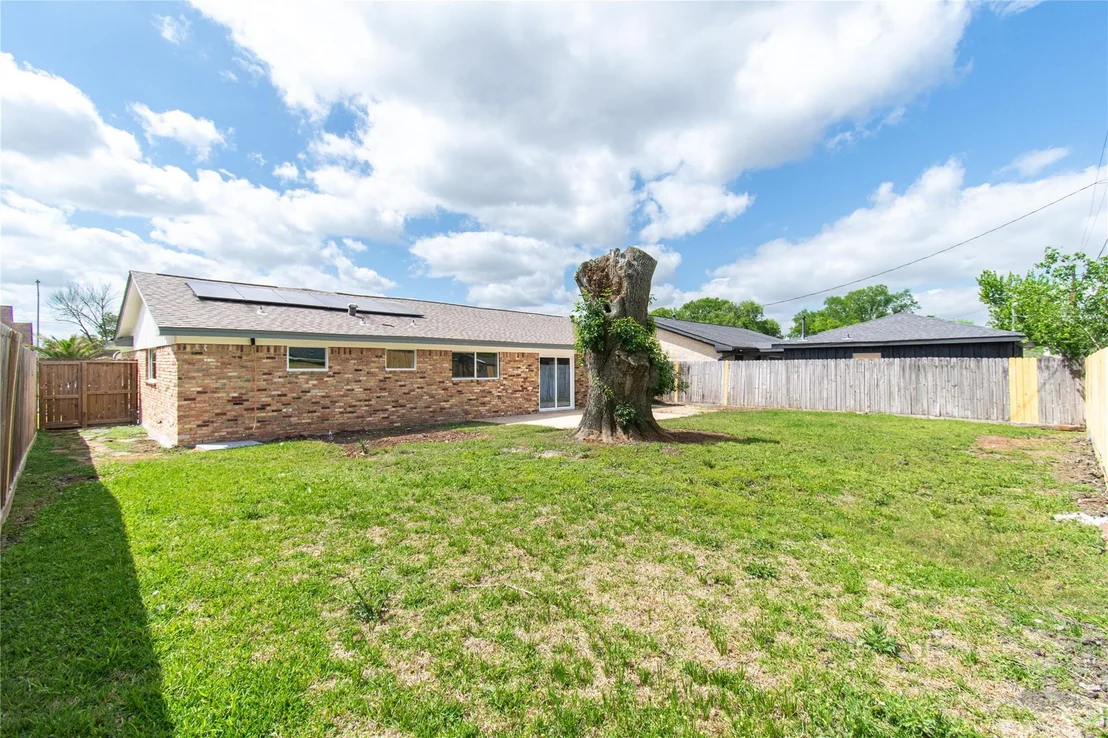 Photo of 3906 Knotty Oaks Trail