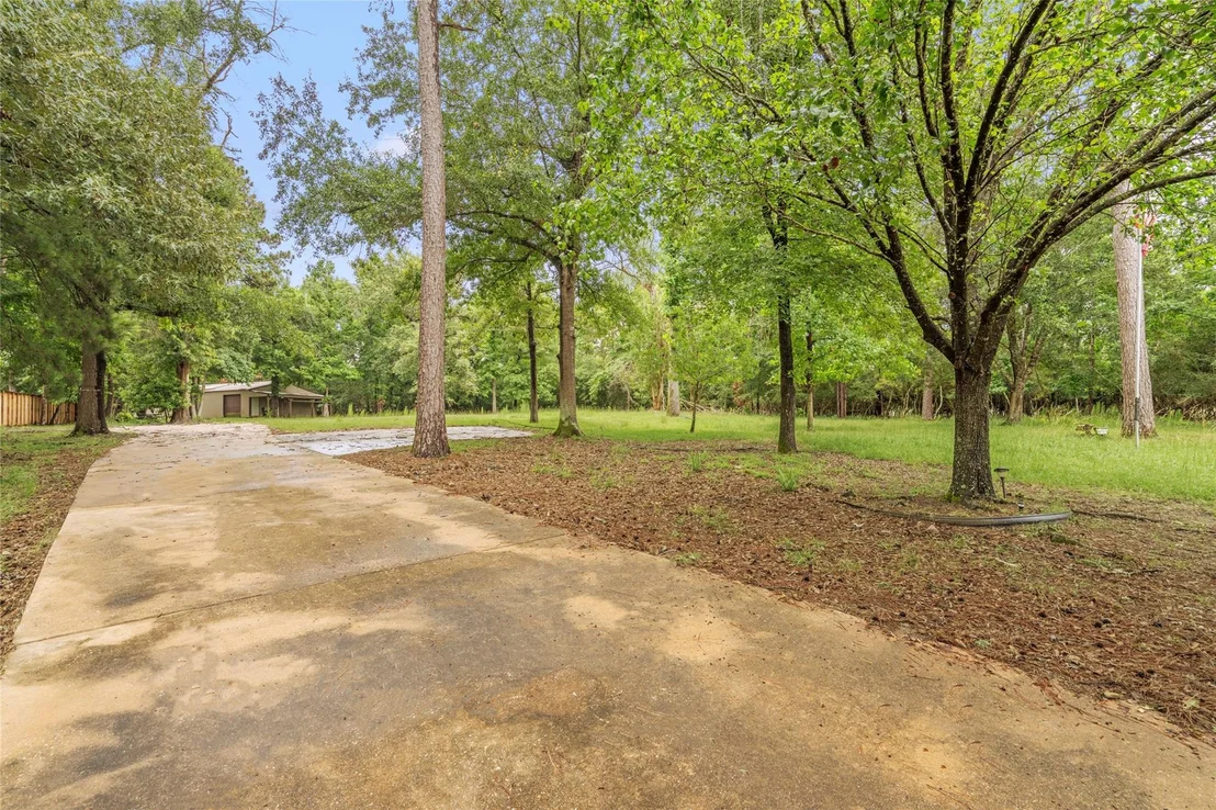 Photo of 8944 Stone Oak Drive