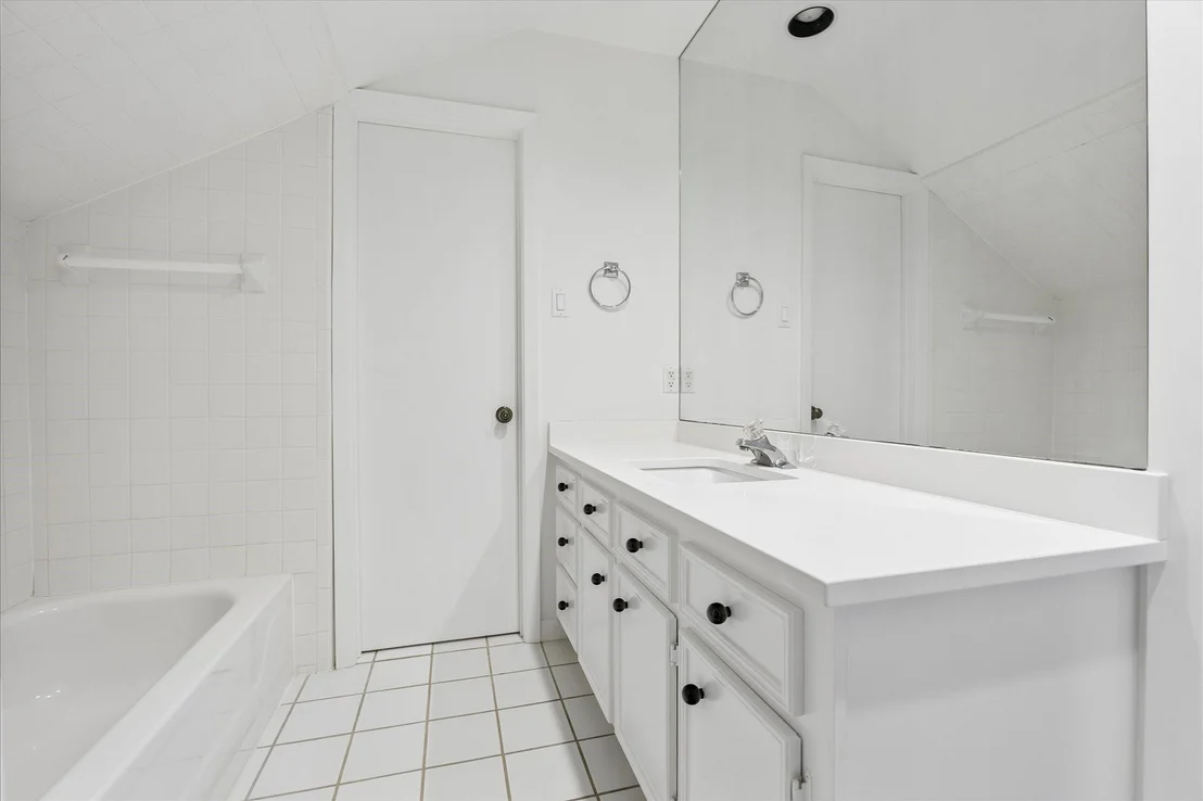 Photo of 636 Rancho Bauer Drive