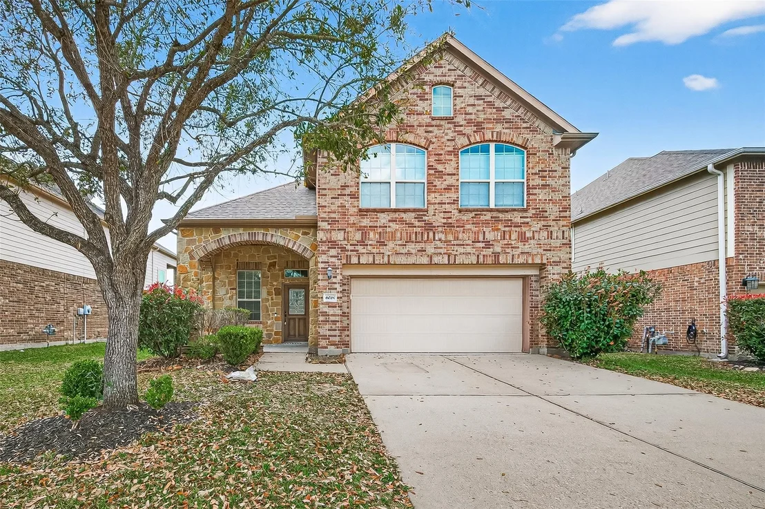 Photo of 6018 Gracys Landing Ln