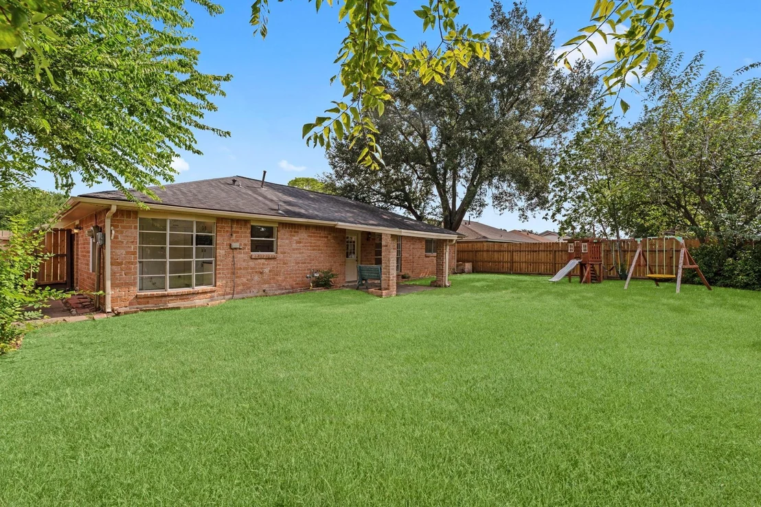 Photo of 9735 Kemp Forest Drive