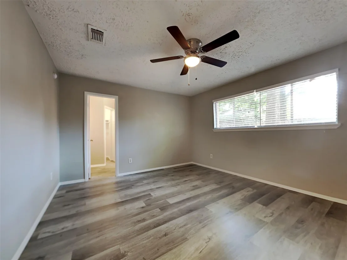 Photo of 5710 Flax Bourton Street