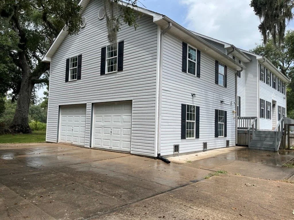 Photo of 329 Buffalo Trail